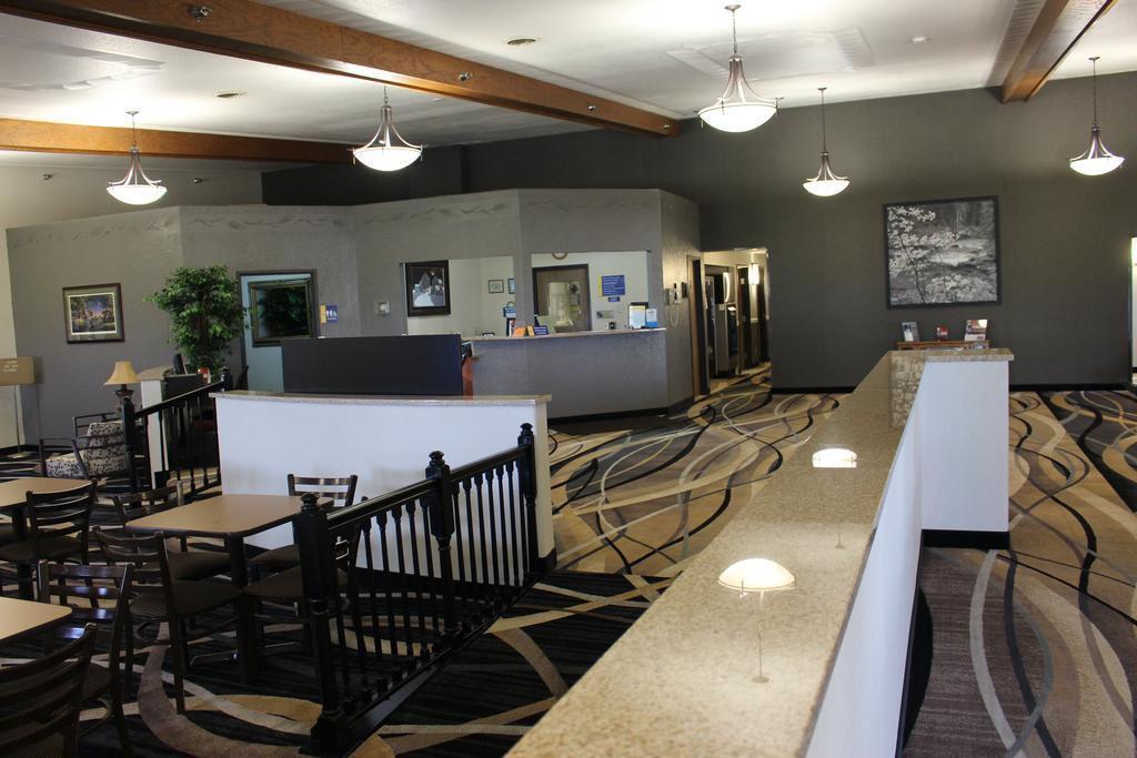 Days Inn By Wyndham Watertown Kültér fotó