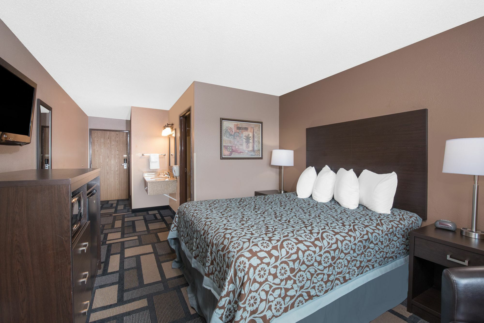 Days Inn By Wyndham Watertown Kültér fotó